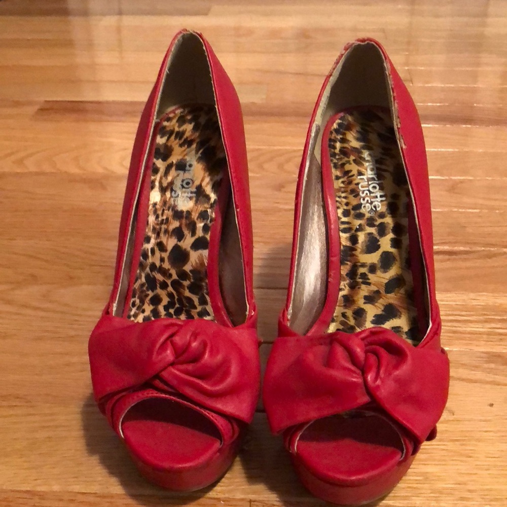 Pre-loved Charlotte Russe Red Stiletto Pumps